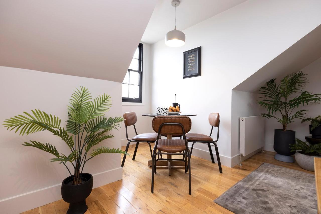 Joivy Luxury Flat Near Edinburgh Castle Lägenhet Exteriör bild