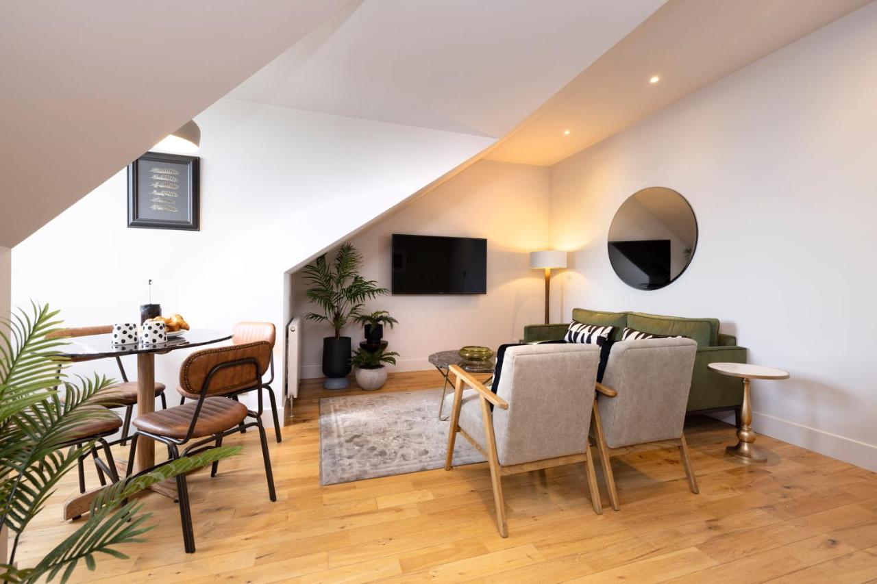 Joivy Luxury Flat Near Edinburgh Castle Lägenhet Exteriör bild