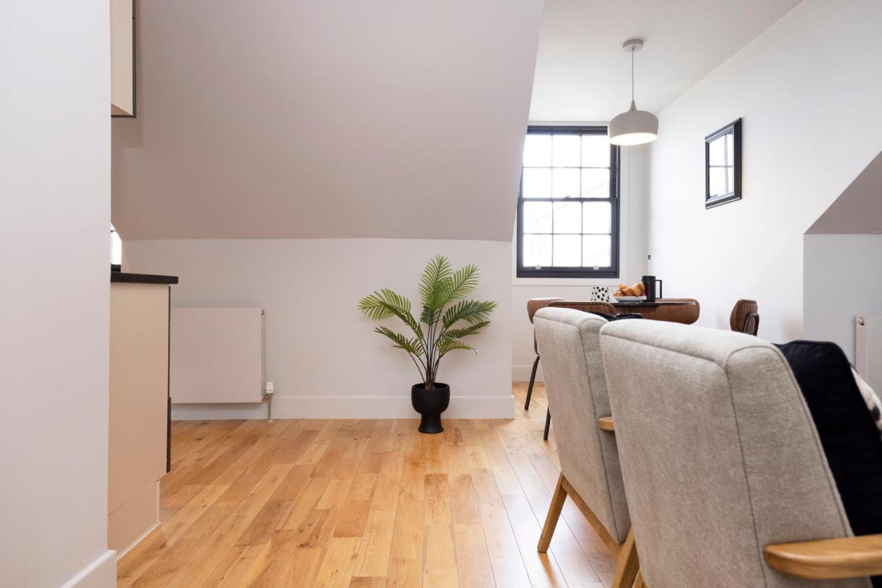Joivy Luxury Flat Near Edinburgh Castle Lägenhet Exteriör bild