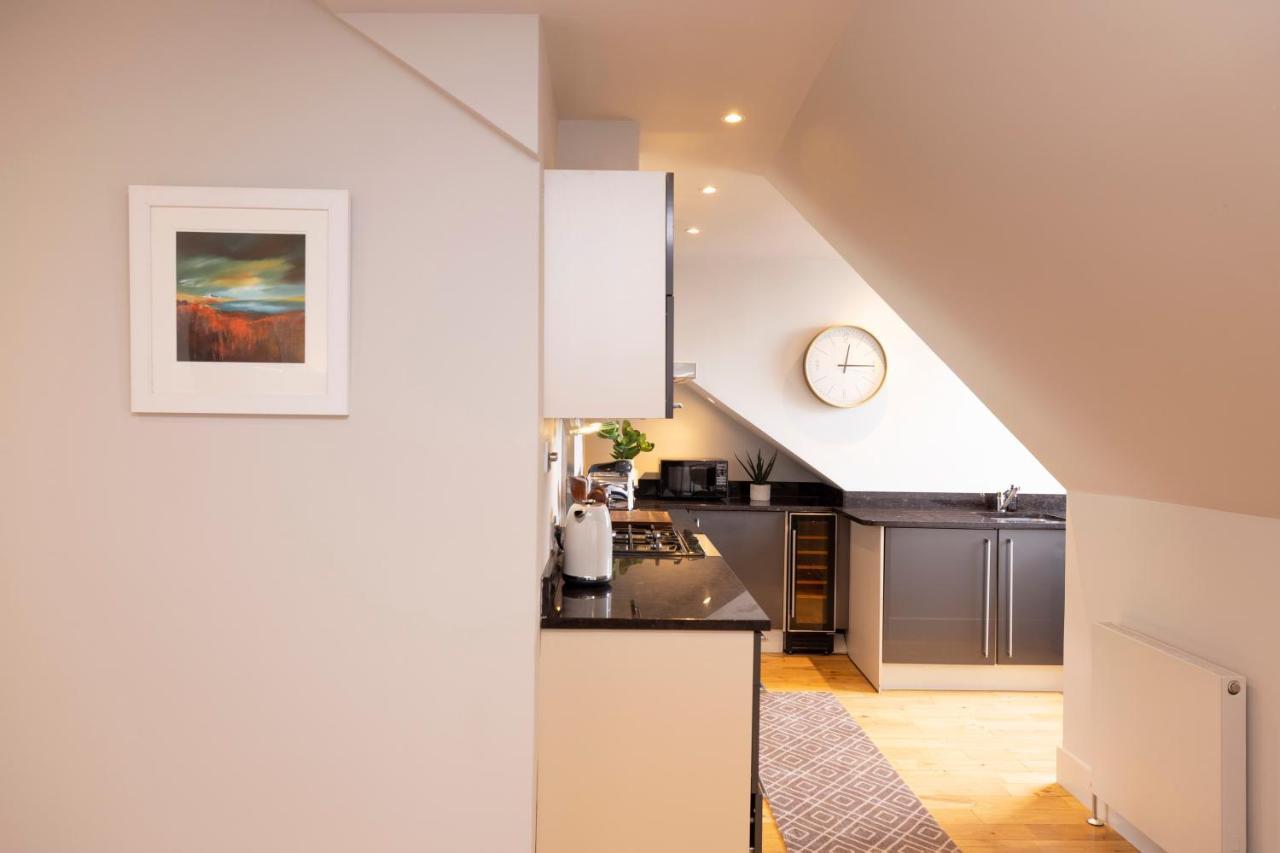 Joivy Luxury Flat Near Edinburgh Castle Lägenhet Exteriör bild