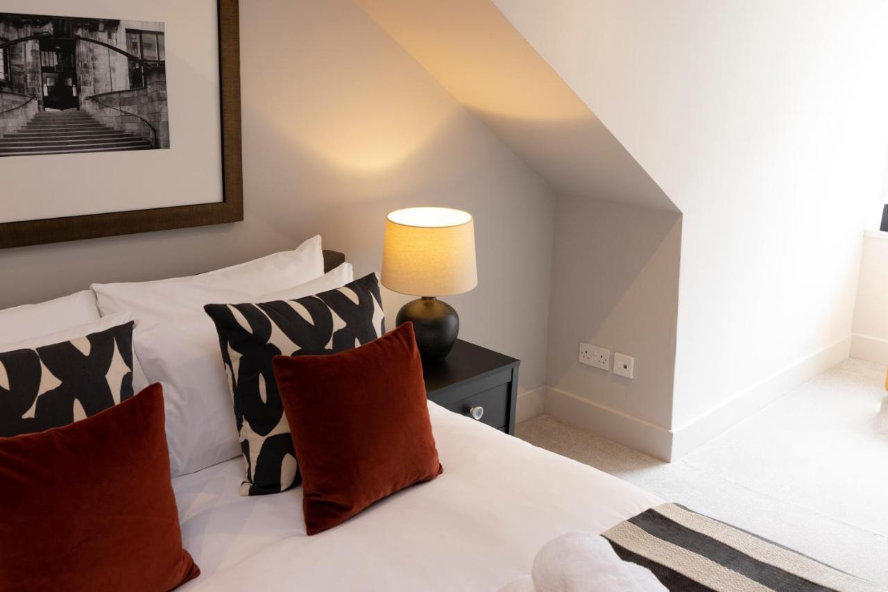 Joivy Luxury Flat Near Edinburgh Castle Lägenhet Exteriör bild