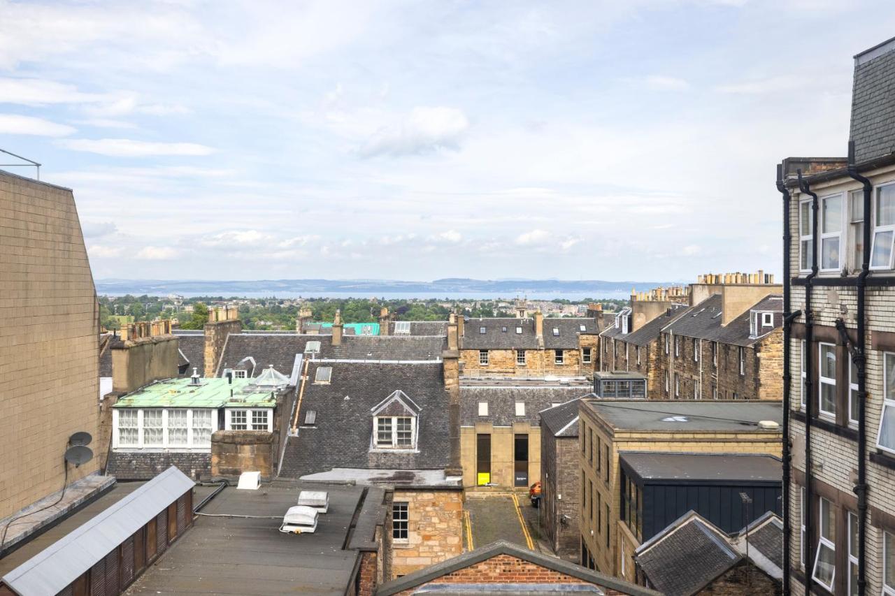 Joivy Luxury Flat Near Edinburgh Castle Lägenhet Exteriör bild