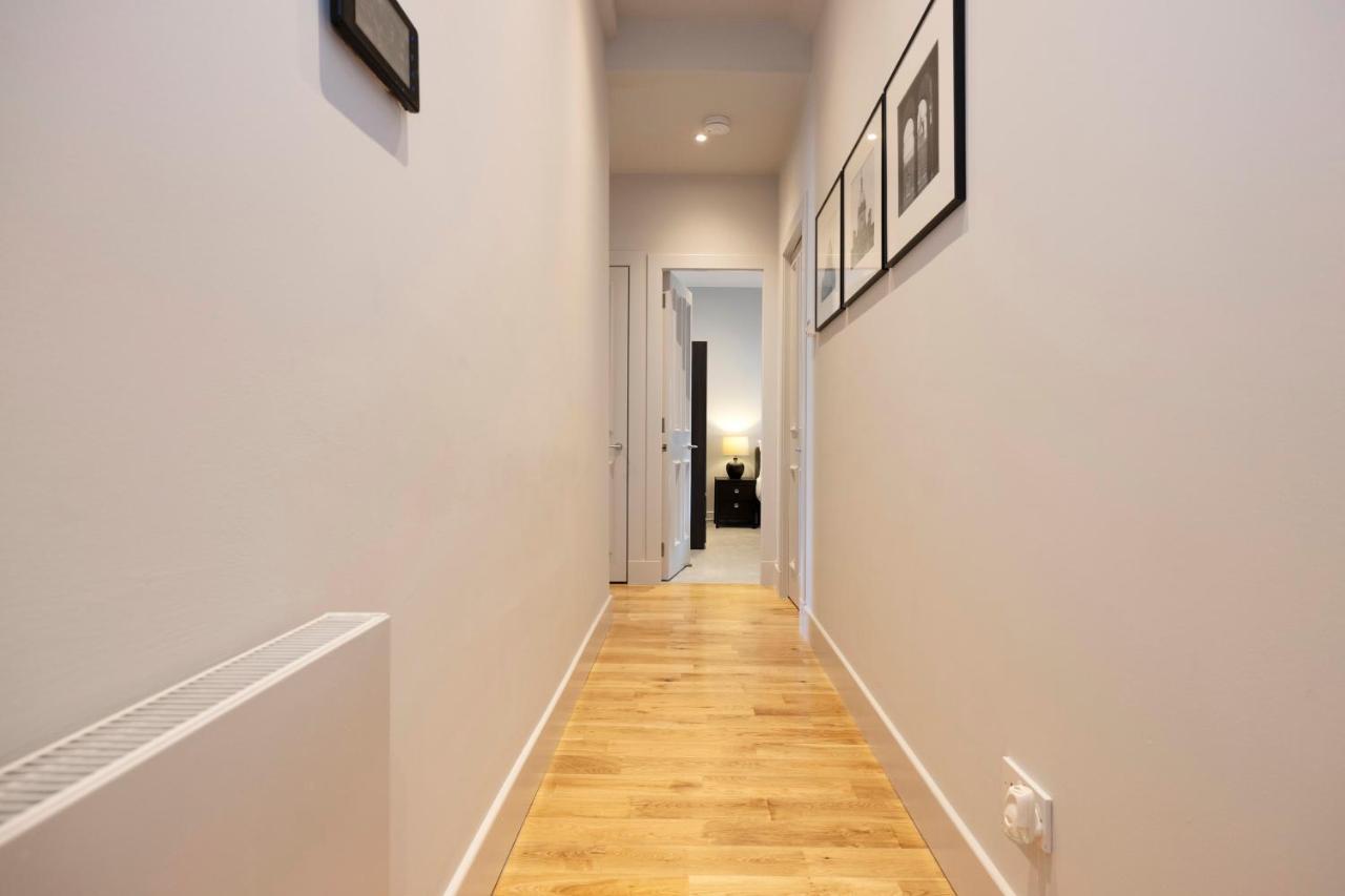Joivy Luxury Flat Near Edinburgh Castle Lägenhet Exteriör bild